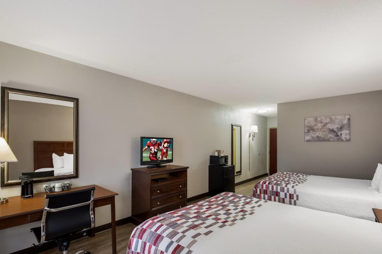 Red Roof Inn & Suites Bloomsburg - Mifflinville Εξωτερικό φωτογραφία